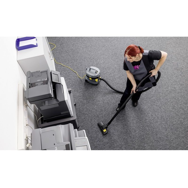 Прахосмукачка за сухо почистване Karcher T 11/1 Classic